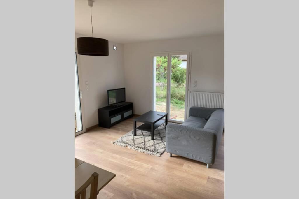 Hébergement de vacances Grande Maison Neuve Idéale Pour 6 Personnes *